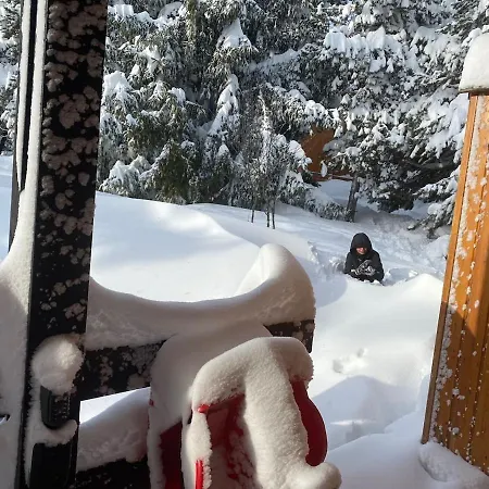 Chalet De Montana